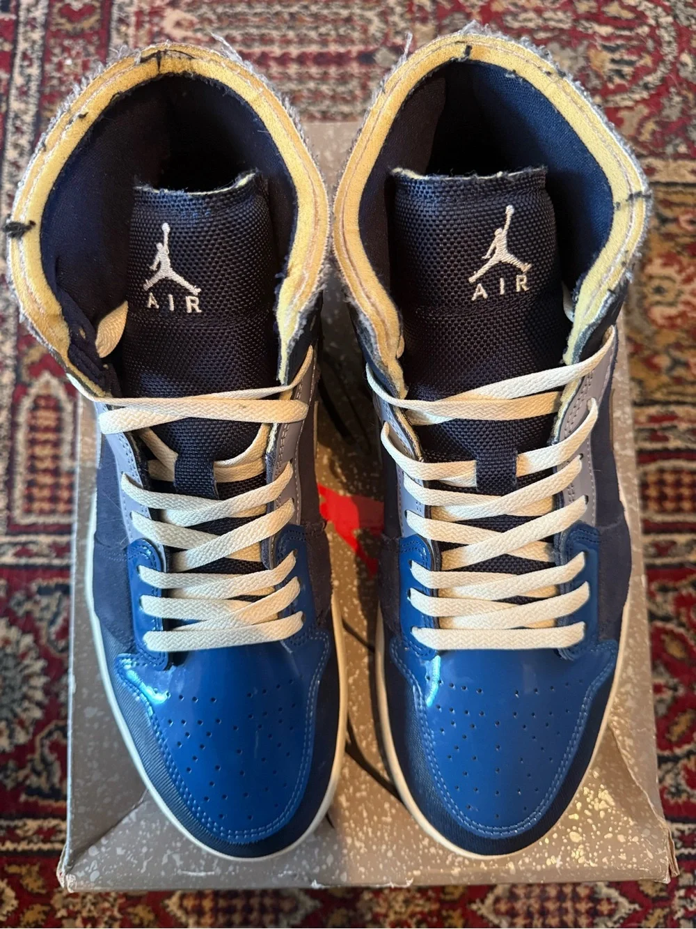 Jordan 1 Mid SE Craft Obsidian French Blue Ashen Slate White High-Top Sneakers